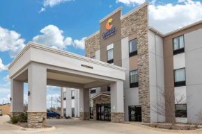 Отель Comfort Inn & Suites Augusta  Огаста